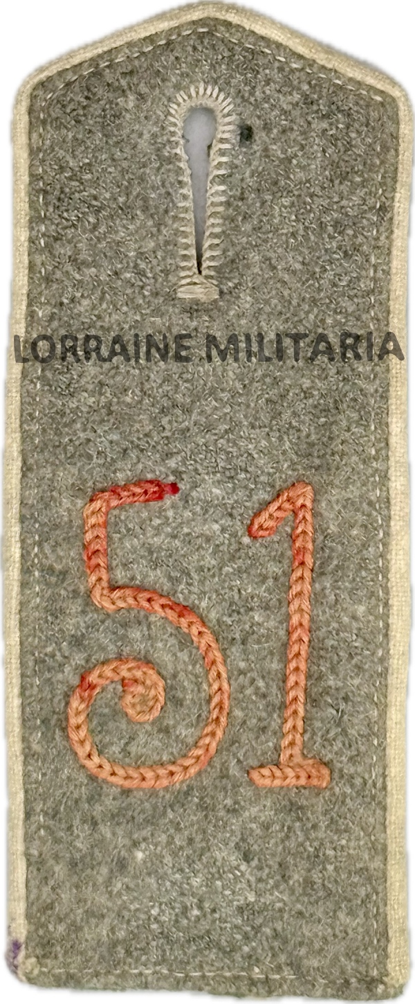 militaria : PATTE D'EPAULE MODELE 1915 DE BLUSE DU 51 IÈME REGIMENT D'INFANTERIE