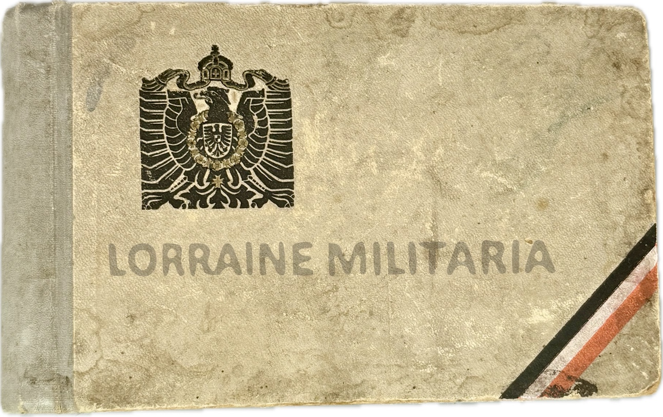 militaria : ALBUM PHOTOS ALLEMAND AVEC AIGLE ET COULEURS NATIONALES (VIDE)